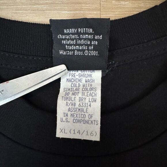 Vintage Harry Potter Kids XL Sorcerers Stone Promo Tee Shirt Black Hogwarts 2001 - Picture 4 of 5